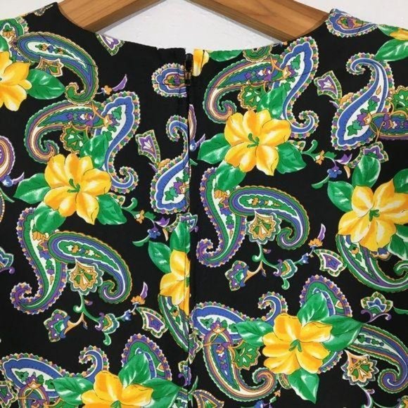 Vintage 80s Blouse, Bright Yellow Floral Short Sleeve Blouse, Dark Floral Blouse - Picture 5 of 11